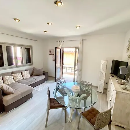 Appartement Trilocale Sul Lungomare *